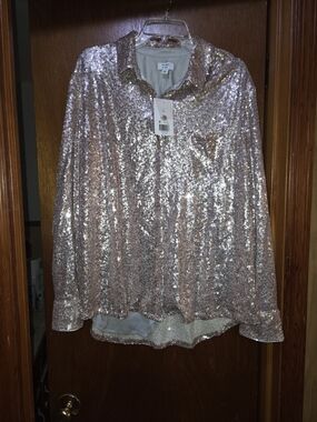 crown & ivy Rose Gold Sequin Button-Down